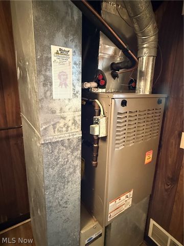 1085 Walter Drive, Zanesville, OH 43701