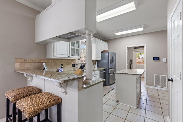 3219 Lopez Ct, Longview, TX 75605