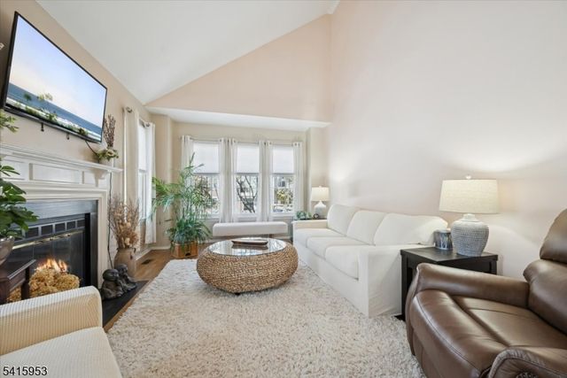 13 SPENCER LANE, Bedminster Twp., NJ 07921