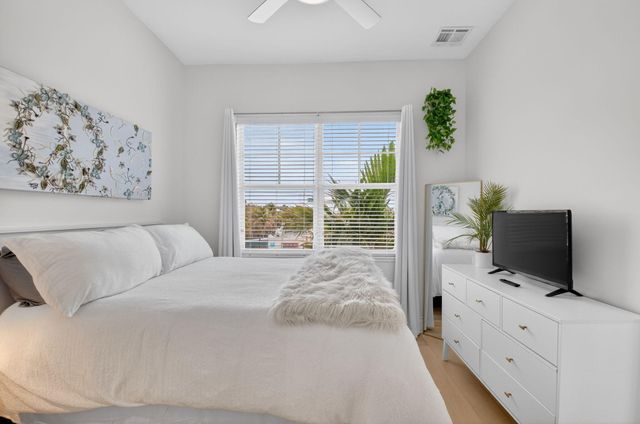 180 NE 6th Avenue, Delray Beach, FL 33483