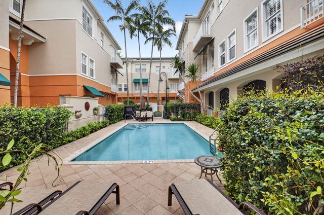 180 NE 6th Avenue, Delray Beach, FL 33483