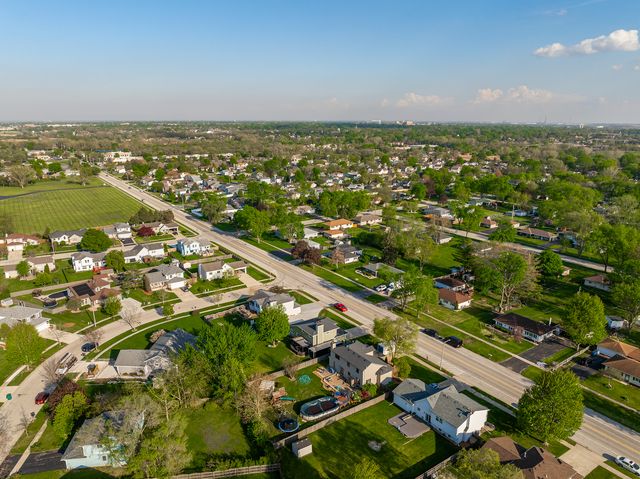 3501 Theodore Street, Joliet, IL 60431