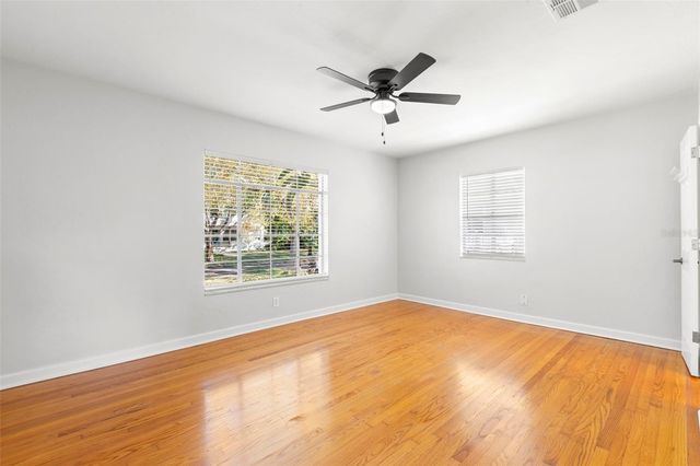 516 13TH AVENUE NE, St Petersburg, FL 33701