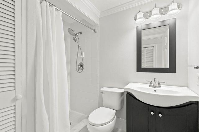 516 13TH AVENUE NE, St Petersburg, FL 33701