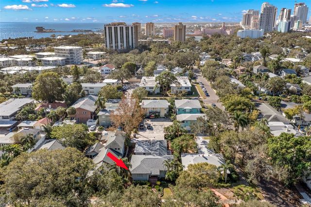 516 13TH AVENUE NE, St Petersburg, FL 33701