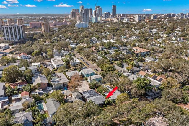 516 13TH AVENUE NE, St Petersburg, FL 33701