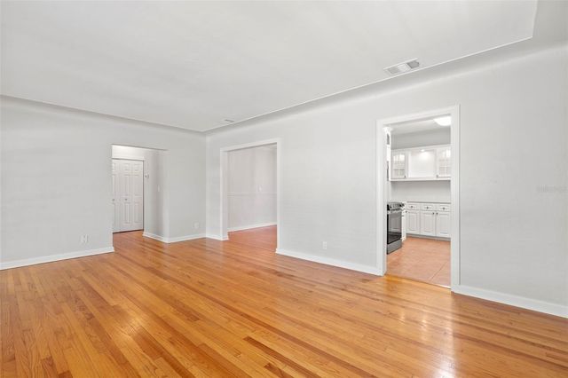 516 13TH AVENUE NE, St Petersburg, FL 33701