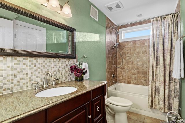 556 APOLLO DRIVE, Canyon Lake, TX 78133