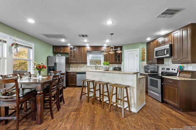 556 APOLLO DRIVE, Canyon Lake, TX 78133