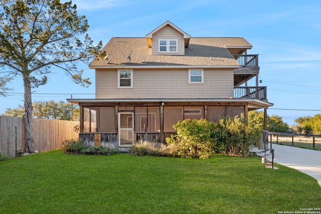 556 APOLLO DRIVE, Canyon Lake, TX 78133