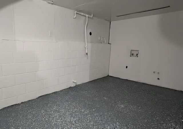 6332 Jackson Avenue, Hammond, IN 46324