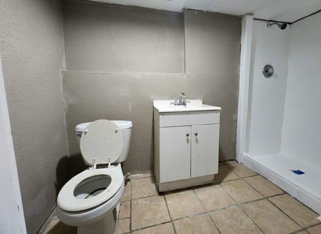 6332 Jackson Avenue, Hammond, IN 46324