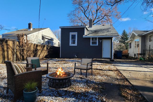 6332 Jackson Avenue, Hammond, IN 46324