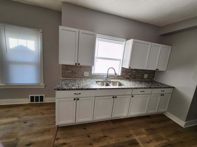 6332 Jackson Avenue, Hammond, IN 46324