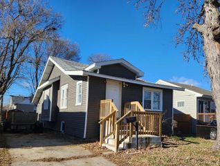 6332 Jackson Avenue, Hammond, IN 46324