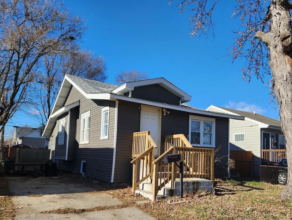 6332 Jackson Avenue, Hammond, IN 46324