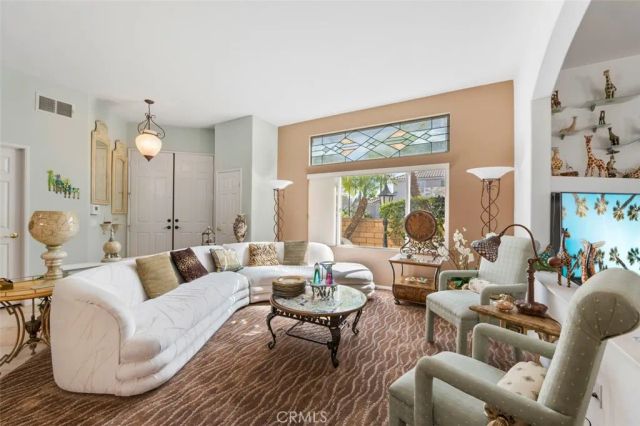5643 Willowmere, San Diego, CA 92130
