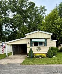181 Carefree Lane, Cheektowaga, NY 14227
