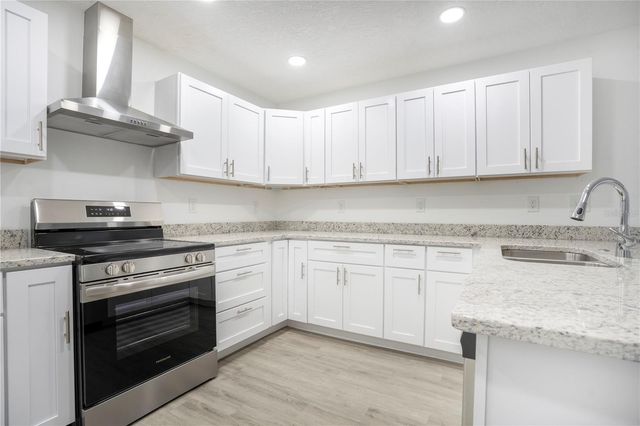 8448 BALM STREET, Weeki Wachee, FL 34607