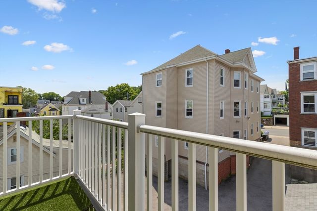 56 Winship St 303, Boston, MA 02135