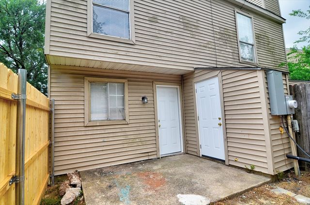 9563 Olde Towne Row, Dallas, TX 75227