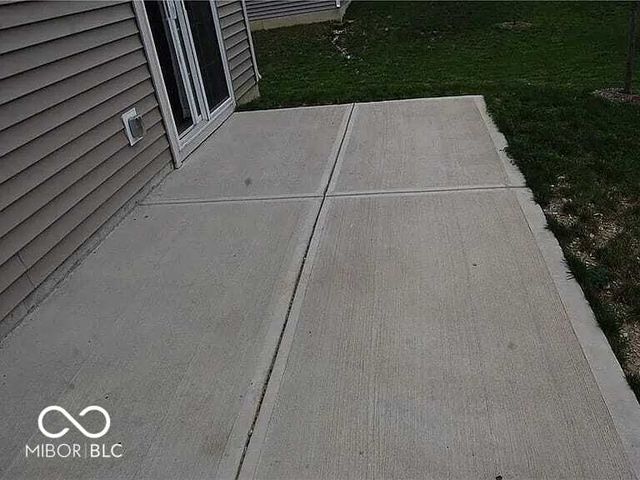 5340 Tanglewood Lane, Whitestown, IN 46075