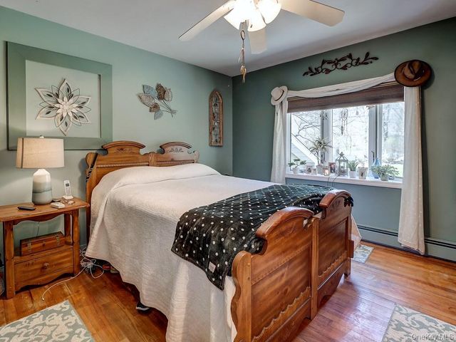 85 Surrey Road, Chester, NY 10918
