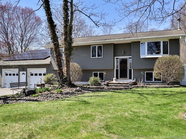 85 Surrey Road, Chester, NY 10918