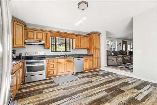 861 Black Oak Rd., Williamsburg, KY 40769