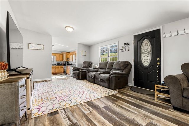 861 Black Oak Rd., Williamsburg, KY 40769