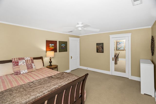 2731 Park Place, Evanston, IL 60201