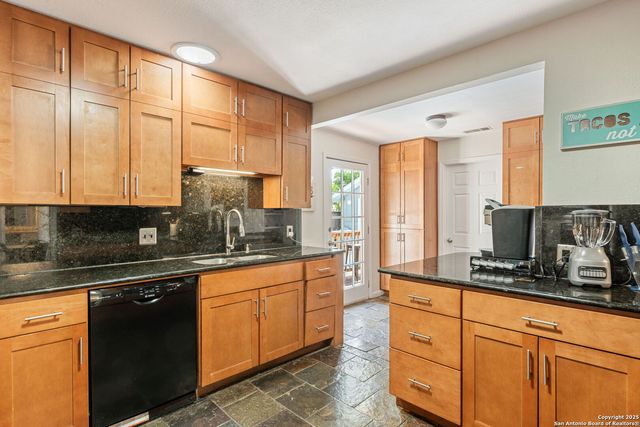 122 Brees, San Antonio, TX 78209