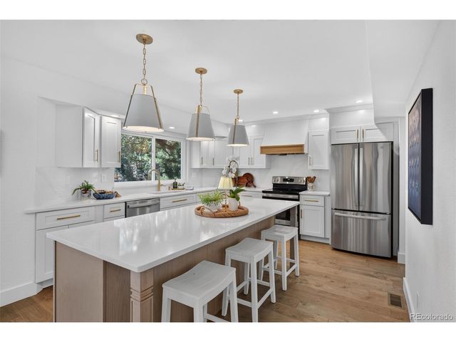 80 Dawn Heath Cir, Littleton, CO 80127