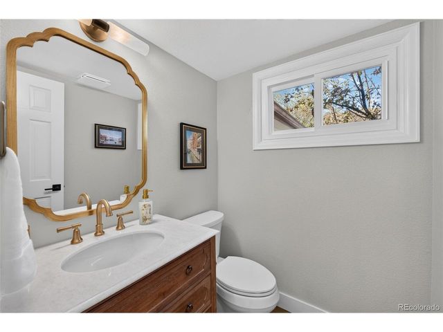 80 Dawn Heath Cir, Littleton, CO 80127