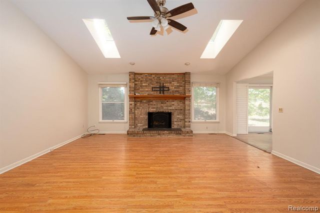 11681 Bannister Court, Shelby Twp, MI 48315