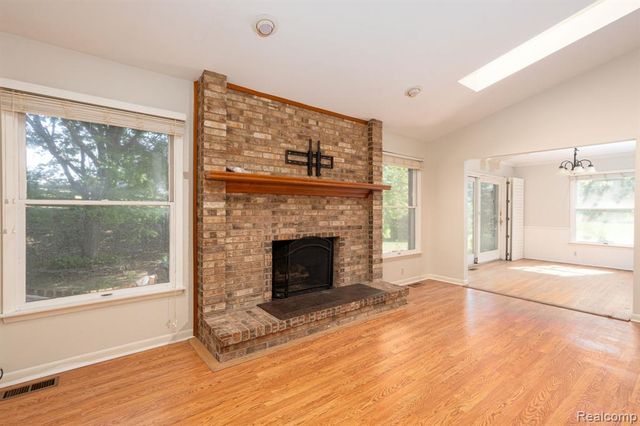 11681 Bannister Court, Shelby Twp, MI 48315