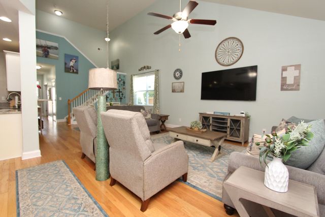 2606 Lohr Drive, Mount Pleasant, SC 29464