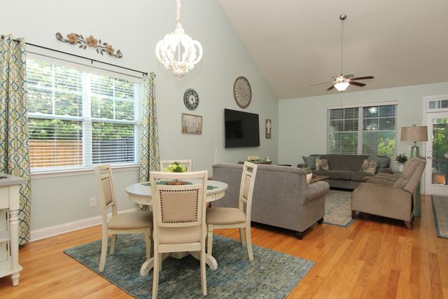 2606 Lohr Drive, Mount Pleasant, SC 29464