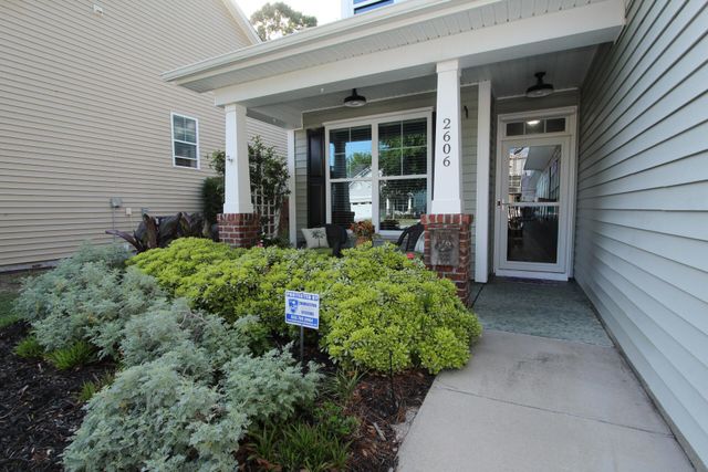 2606 Lohr Drive, Mount Pleasant, SC 29464