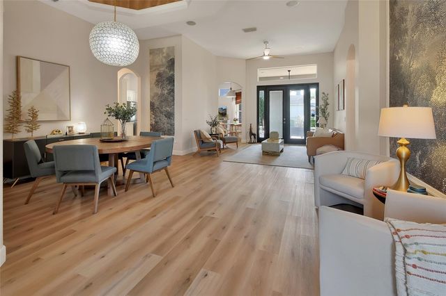 407 THOROUGHBRED WAY, Deland, FL 32724