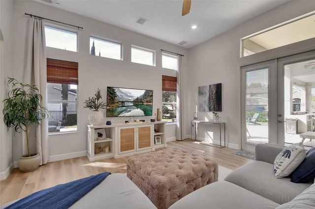 407 THOROUGHBRED WAY, Deland, FL 32724