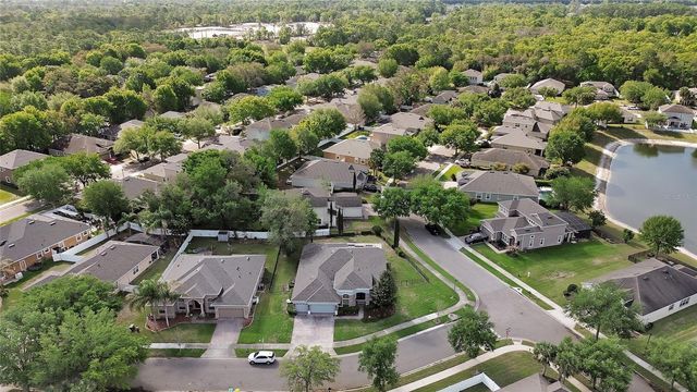 407 THOROUGHBRED WAY, Deland, FL 32724