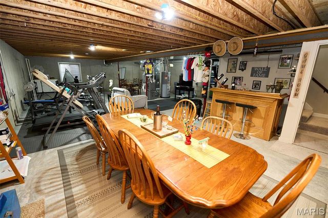 7992 Walker Meadows Drive, Caseyville, IL 62232