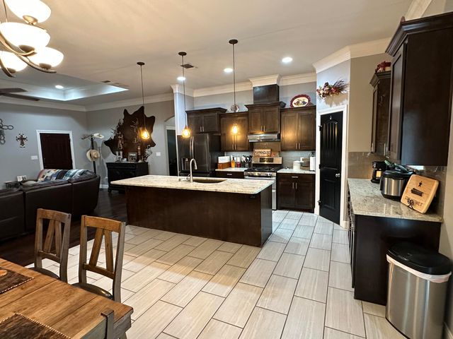 145 Edinburgh Road, San Angelo, TX 76901