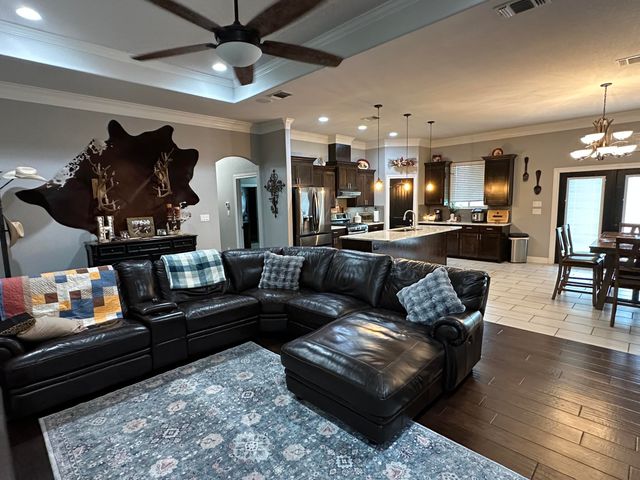 145 Edinburgh Road, San Angelo, TX 76901