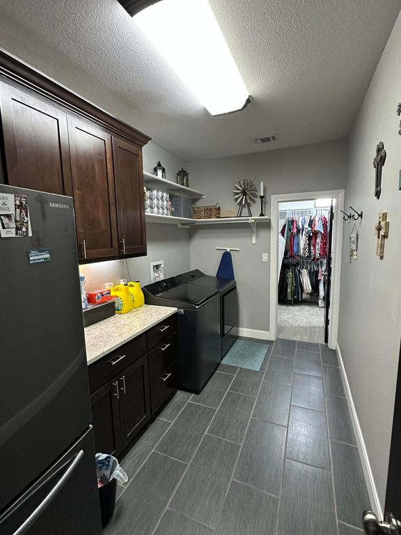Image 11 of property listing at 145 Edinburgh Road, San Angelo, TX 76901