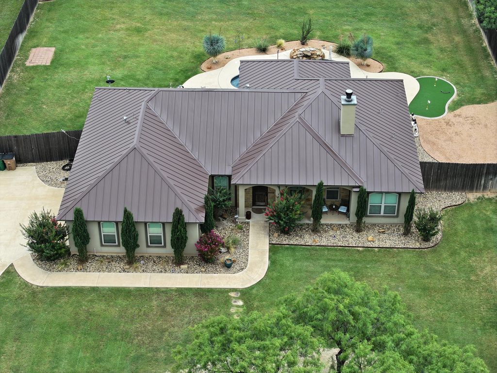 Image 2 of property listing at 145 Edinburgh Road, San Angelo, TX 76901