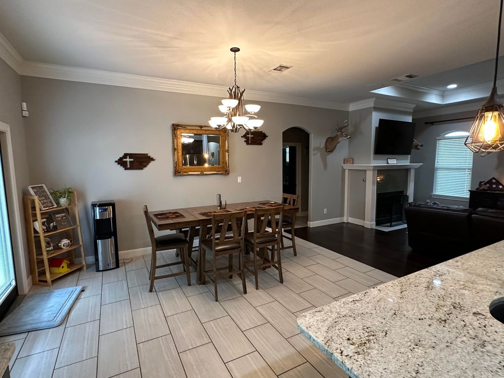 Image 33 of property listing at 145 Edinburgh Road, San Angelo, TX 76901