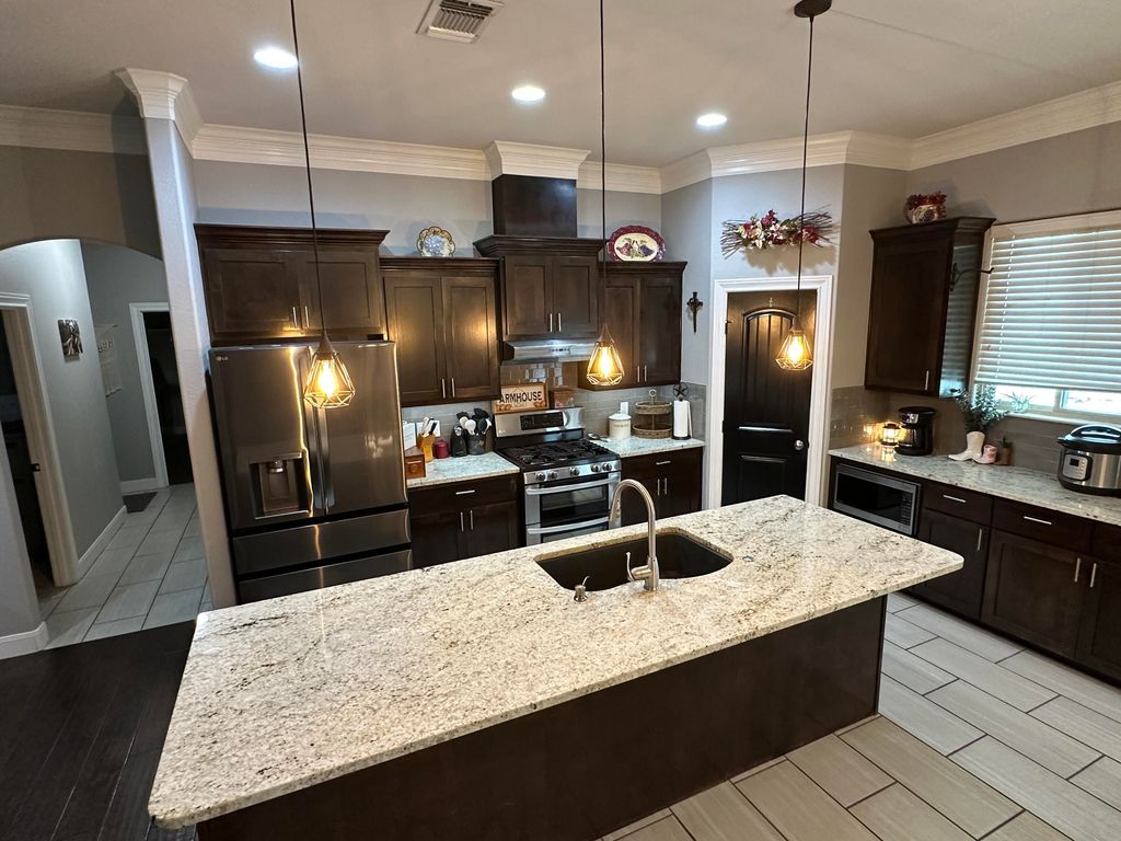 Image 38 of property listing at 145 Edinburgh Road, San Angelo, TX 76901