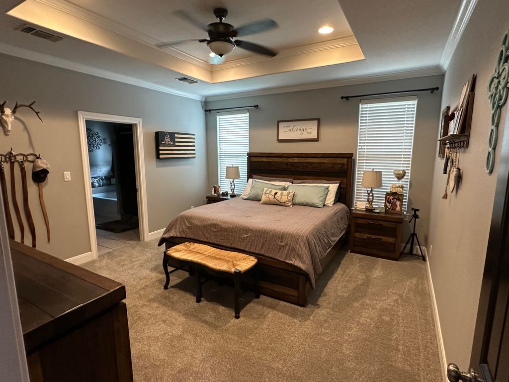 Image 5 of property listing at 145 Edinburgh Road, San Angelo, TX 76901